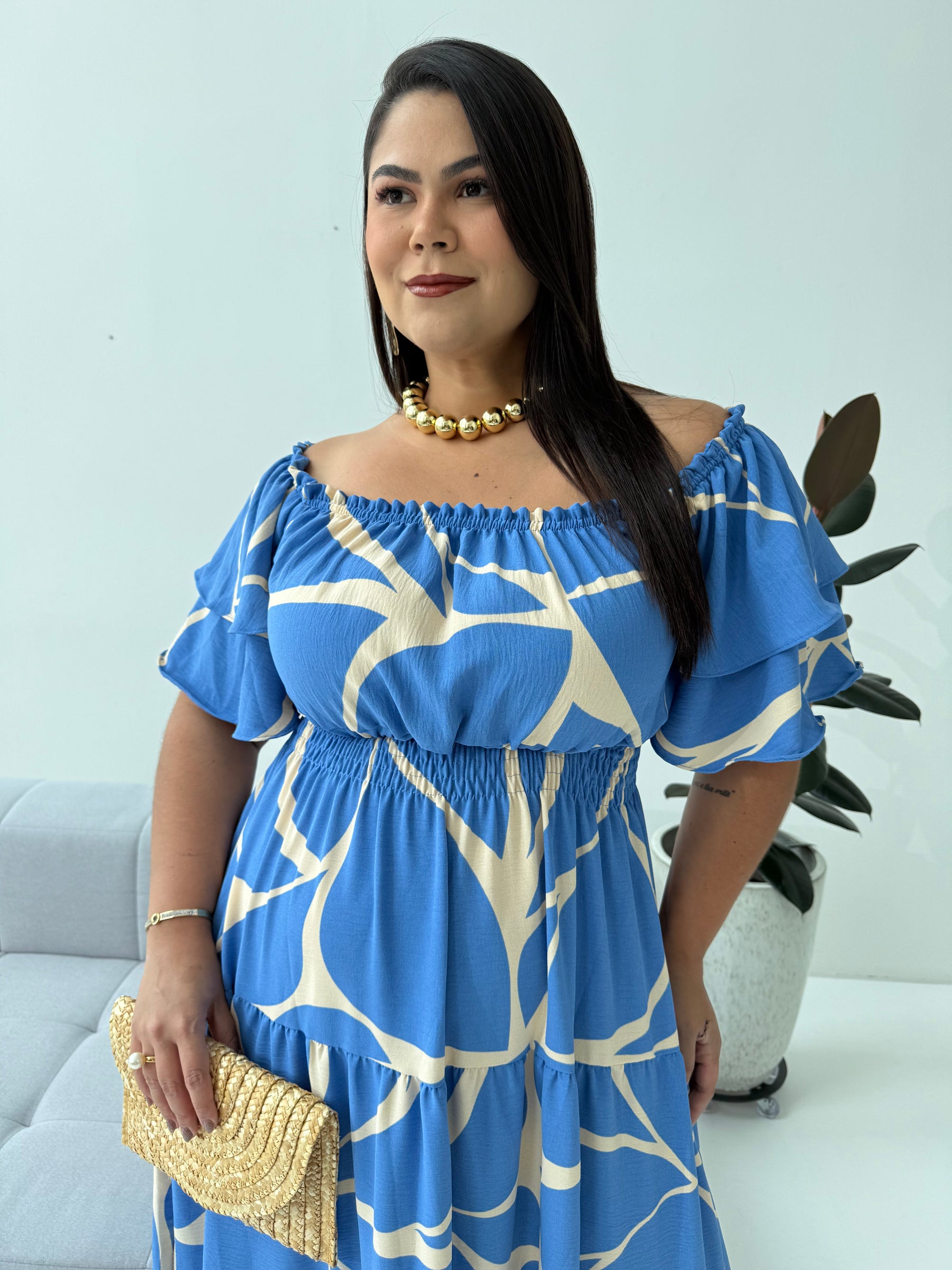 Vestido Lola Estampado – Elegância e Conforto em Tecido de Caimento Perfeito