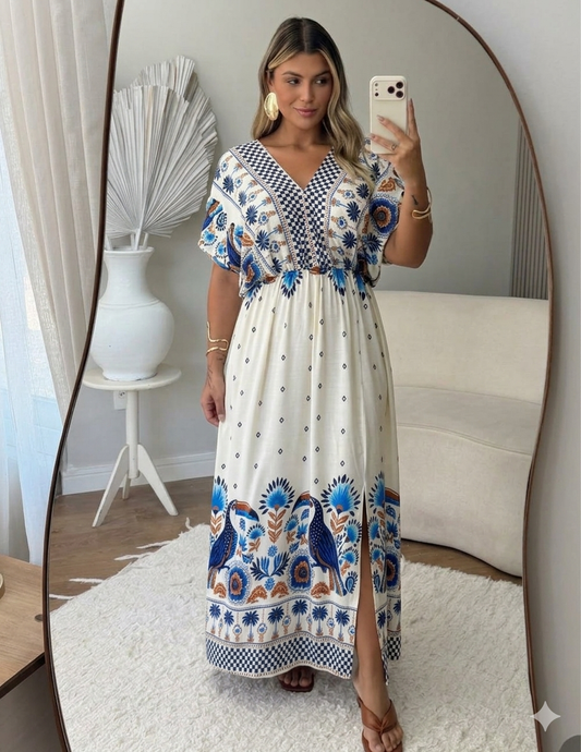 Vestido Encanto Floral Preto – Elegância Clássica e Feminilidade Natural