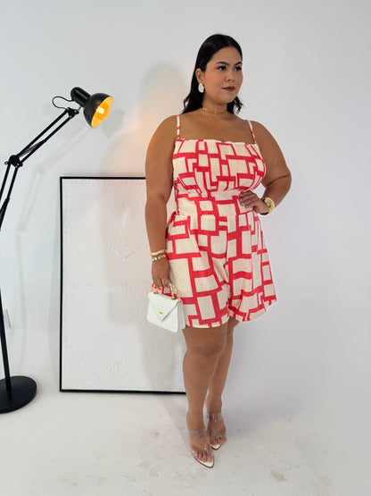 Macaquinho de Crepe Geométrico Carol - Elegância Plissada que Não Marca e Não Amassa