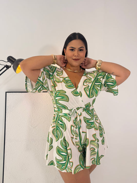 Macaquinho Sofia Folhagem - A Explosão de Frescor e Estilo Tropical que Você Precisa