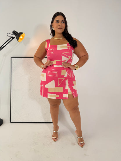 Macaquinho Feminino Alice Rosa - Estilo Geométrico e Conforto em uma Peça Única