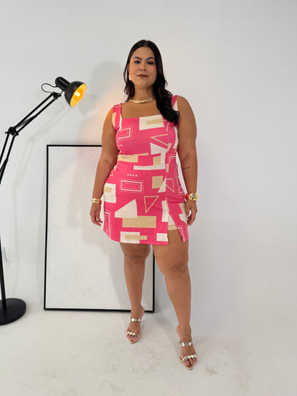 Macaquinho Feminino Alice Rosa - Estilo Geométrico e Conforto em uma Peça Única