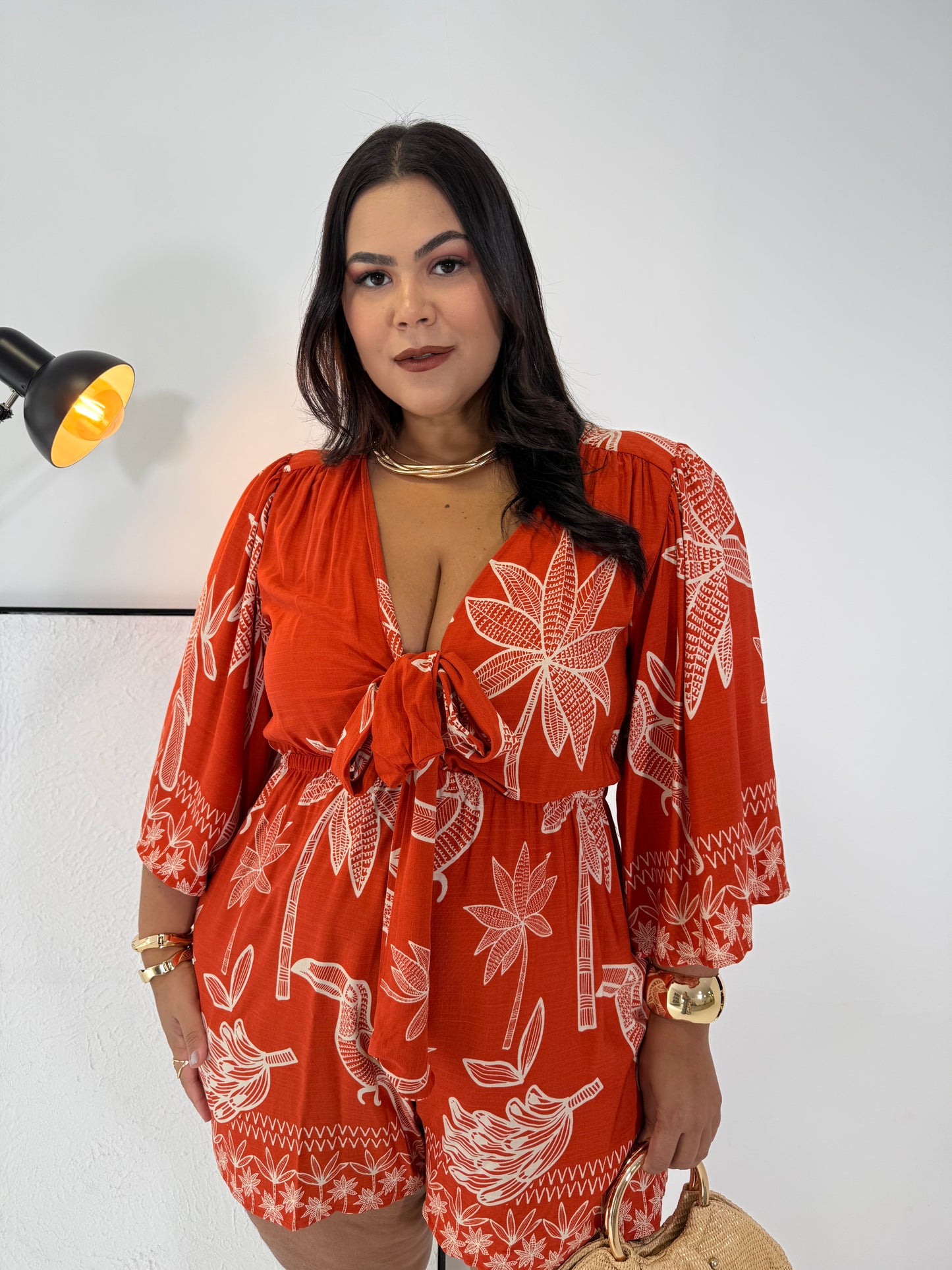 Macaquinho Viscolinho Andressa - Elegância Estampada e Conforto Absoluto