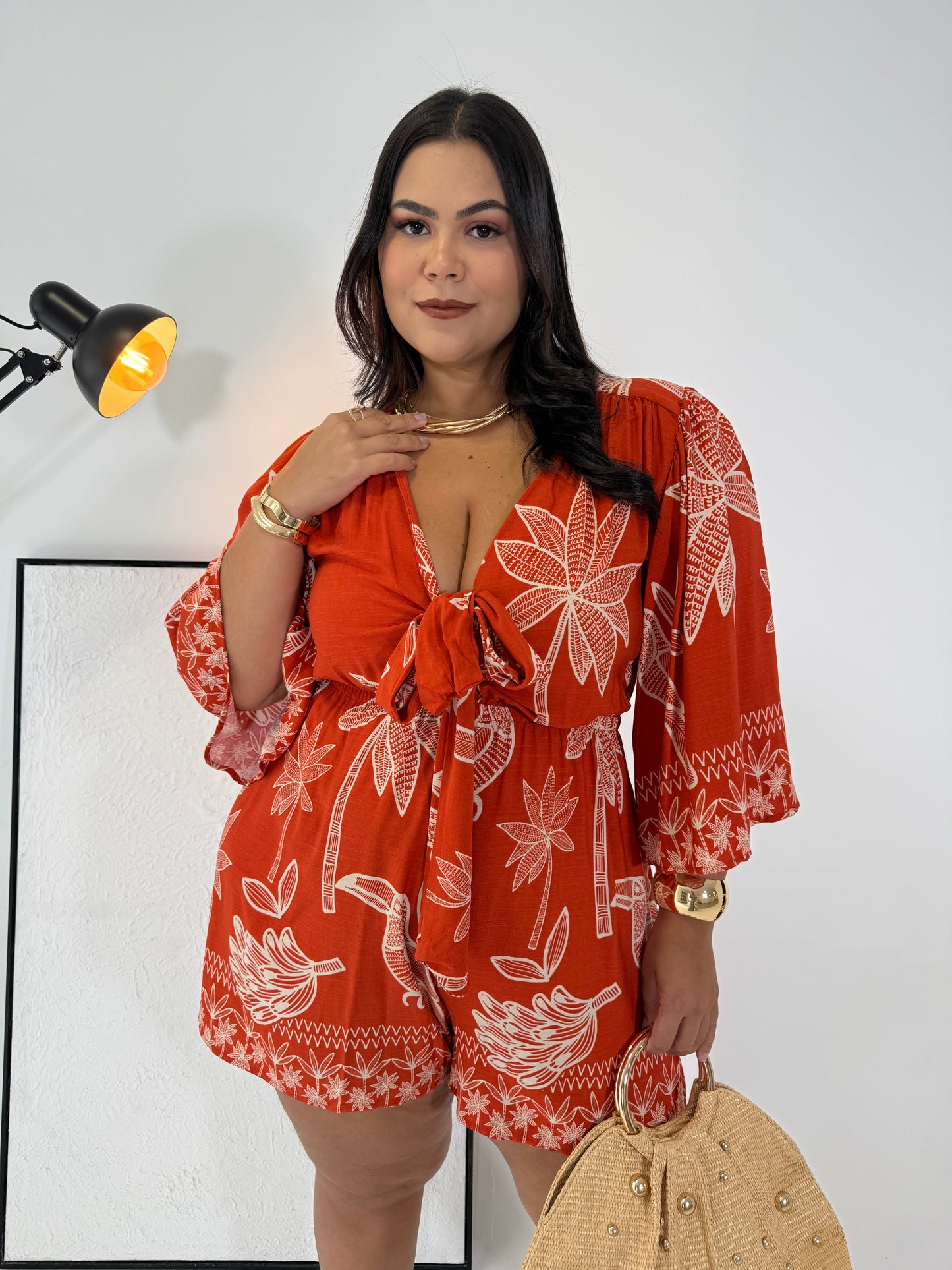 Macaquinho Viscolinho Andressa - Elegância Estampada e Conforto Absoluto