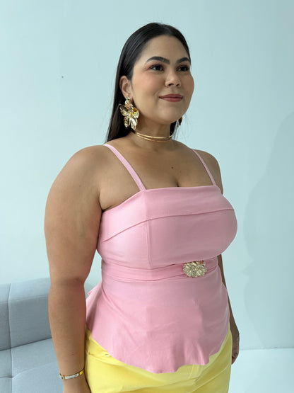 Blusa Candy Color Rosa – Delicadeza e Sofisticação com Toque Moderno