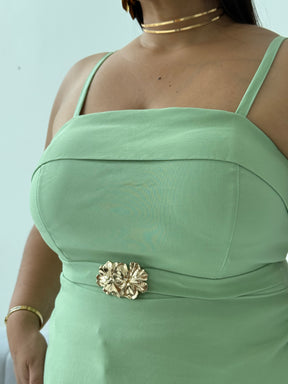 Blusa Candy Color Verde  – Elegância e Frescor em Cada Detalhe