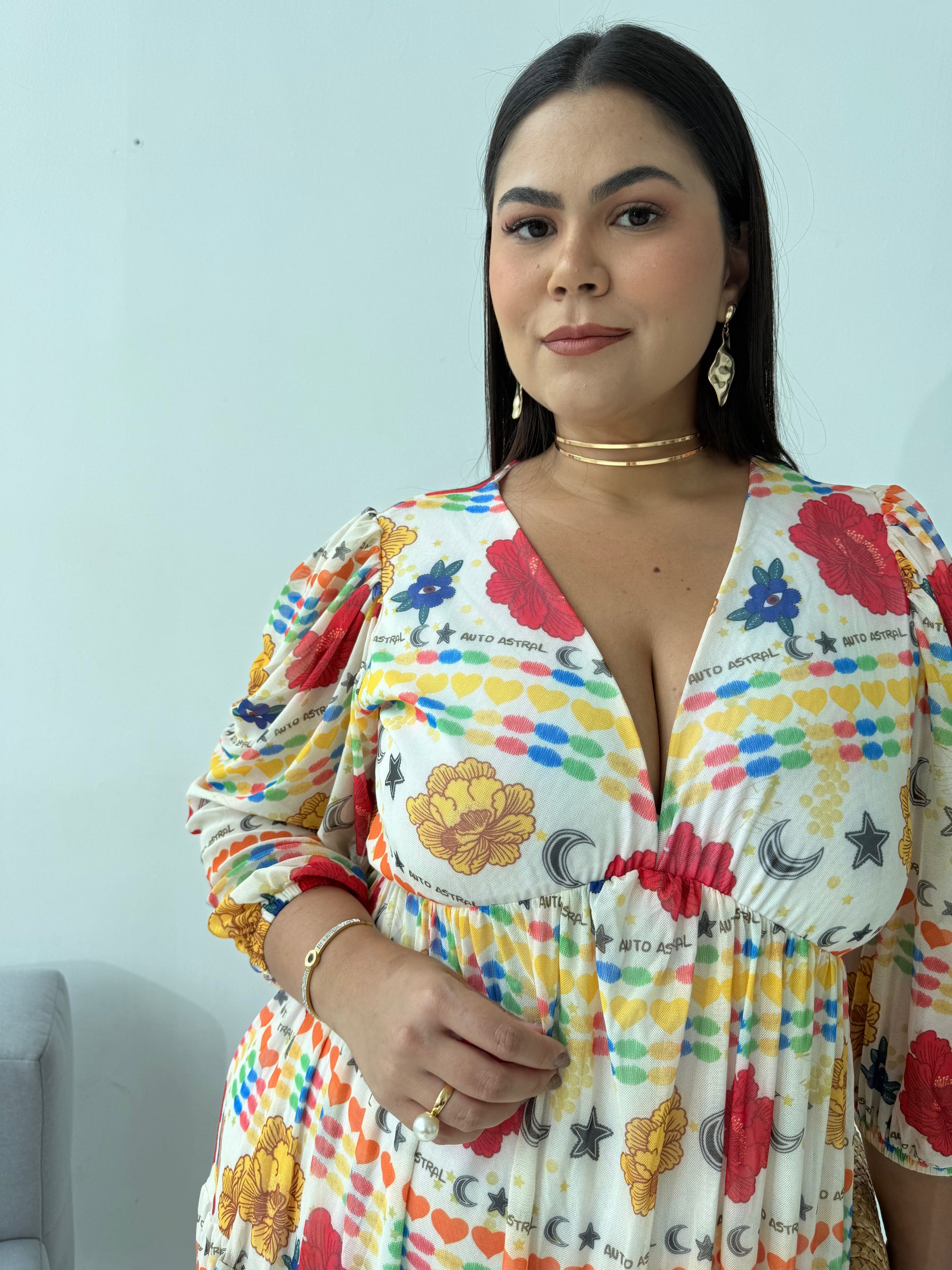 Vestido de Tule Amora Branco – Leveza e Elegância em um Clássico Atemporal